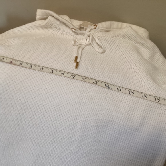 Michael Kors cream colored hoodie over the head size Med - Picture 5 of 13